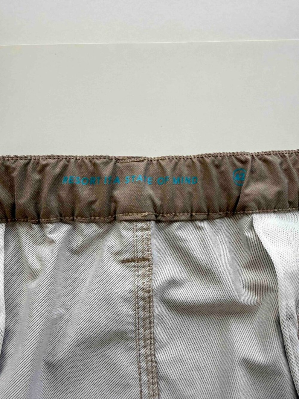 TORI RICHARD R & R Shorts Men's Size 42 Taupe - Picture 7 of 11